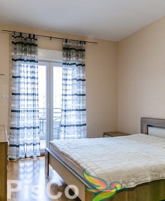 Odličan stan na izdavanje u City Kvartu (12 of 12)