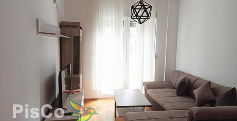 Izdaje se lijep jednosoban stan u ul. Maslina | Budva