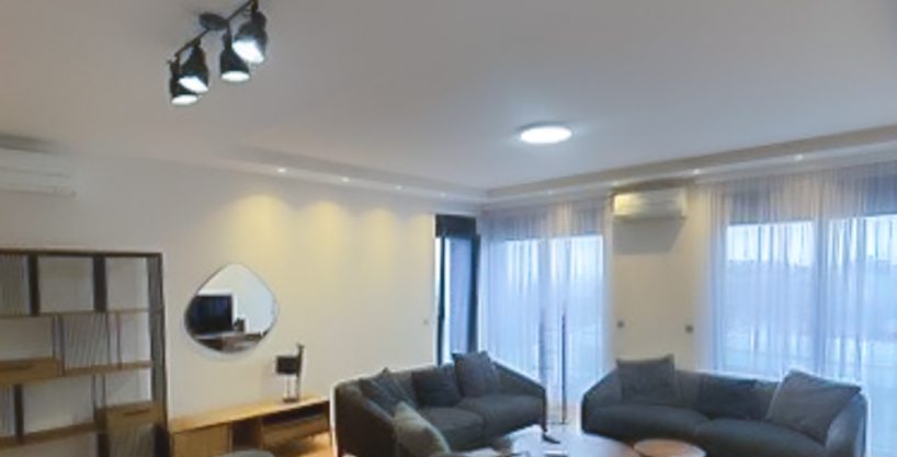 Izdaje se trosoban stan u Kipsovoj zgradi kod Atlas Capitala