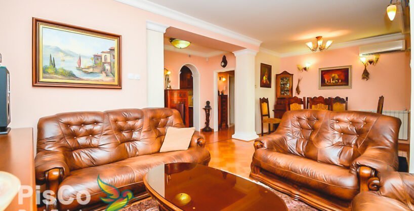 Izdaje se lijep dvosoban stan sa dvorištem - Gorica C