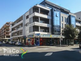 Izdaje se poslovni prostor u ulici Slobode 80m2 4 Dvosoban poslovni ulica slobode 2 of 4