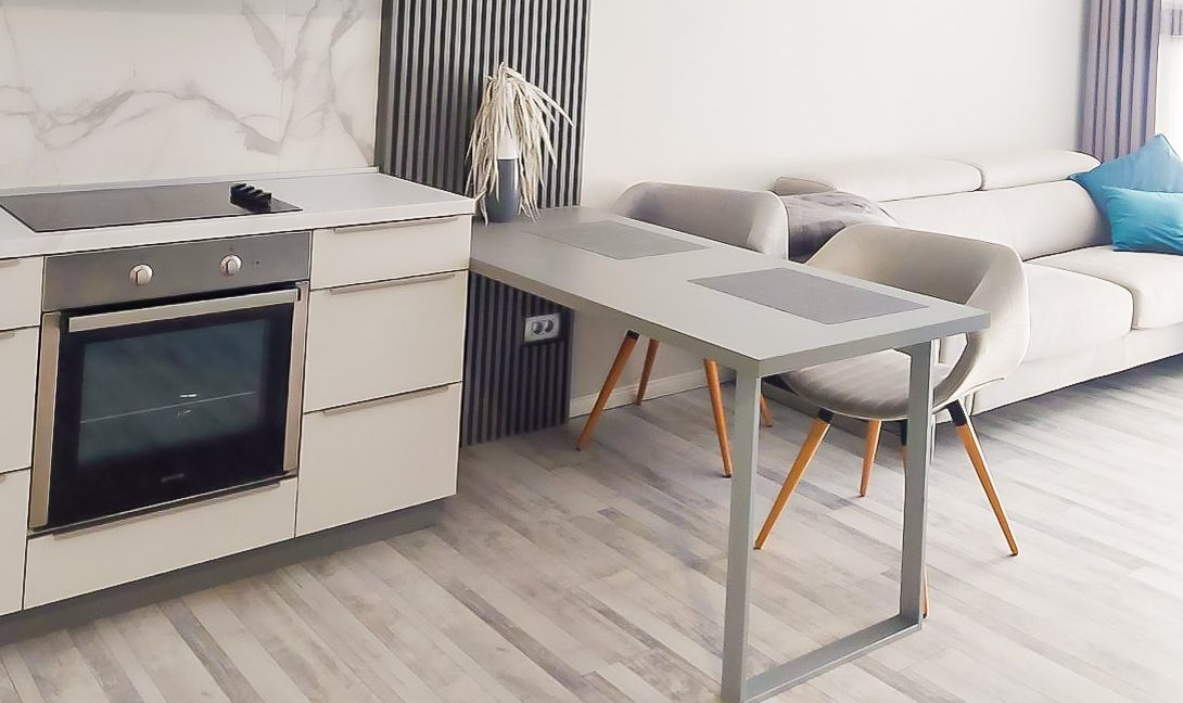 Izdaje se dvosoban stan 68m2-Pobrežje (4 of 10)