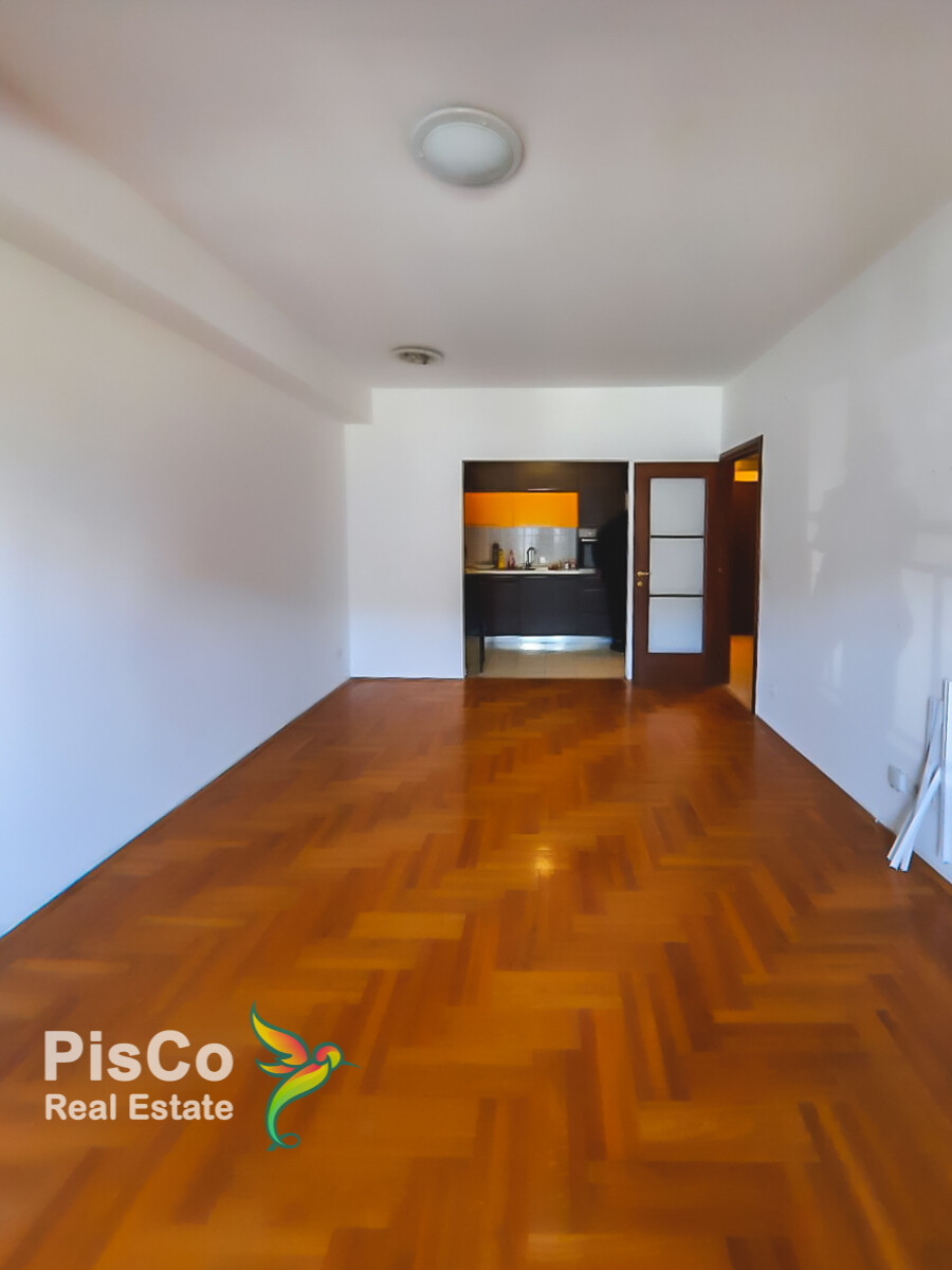 Empty two-room apartment for rent in the City quarter, 80m2