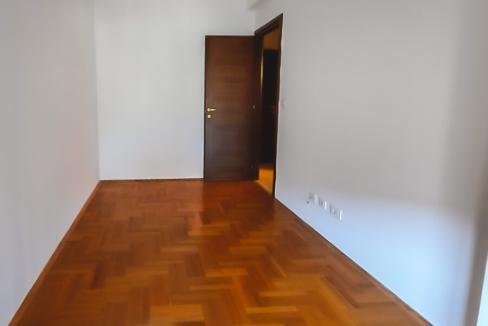 Prazan dvosoban City kvart-855