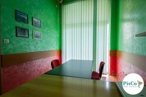 28 M2 ST. AERODROM KOD VOLIJA (5 of 7)