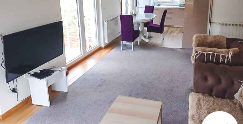 Izdaje se trosoban stan u sklopu kuće u Vranićima 125m2