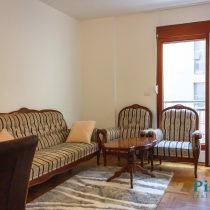 Izdaje se jednosoban stan 40m2 sa garažnim mjestom na Pobrežju