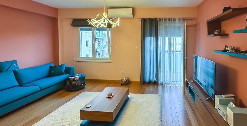 Jednosoban ispod ljubovica 8 of 10