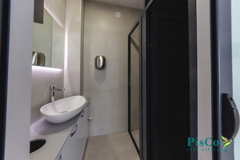 102m2 (4 of 9)