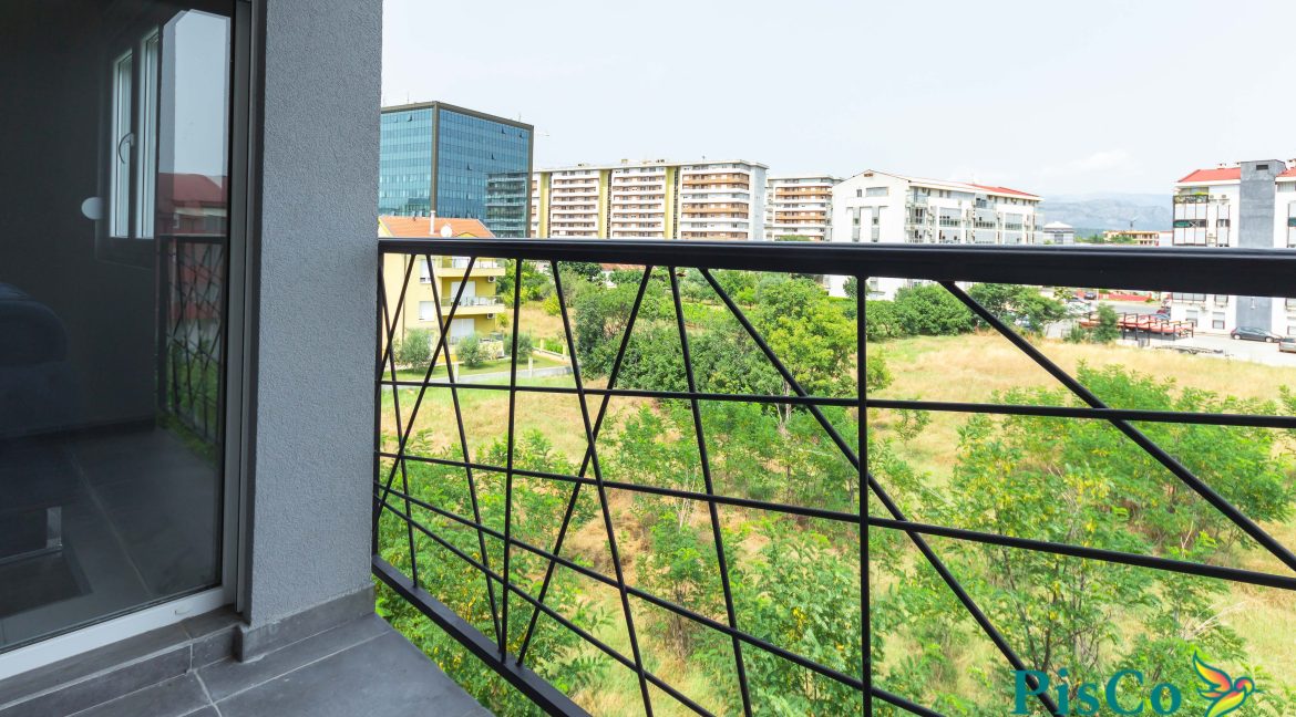Dvosobni dupleks iza Delte-0397