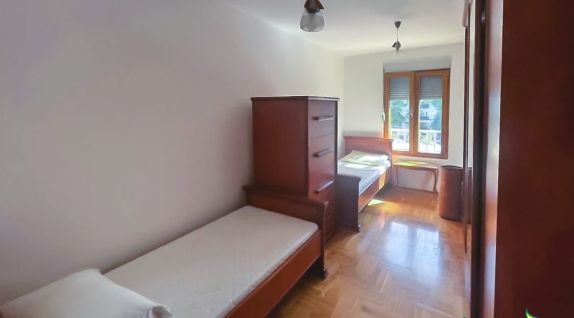 Jednosoban Lovcen invest (2 of 8)