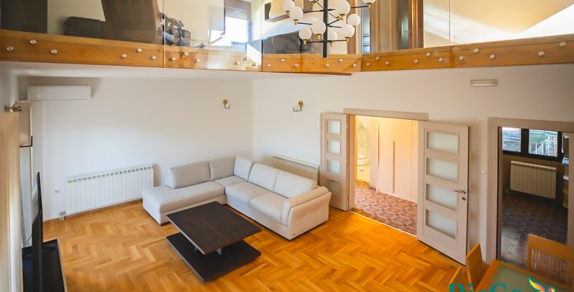 Izdaje se kuća u Donjoj Gorici blizu crkve