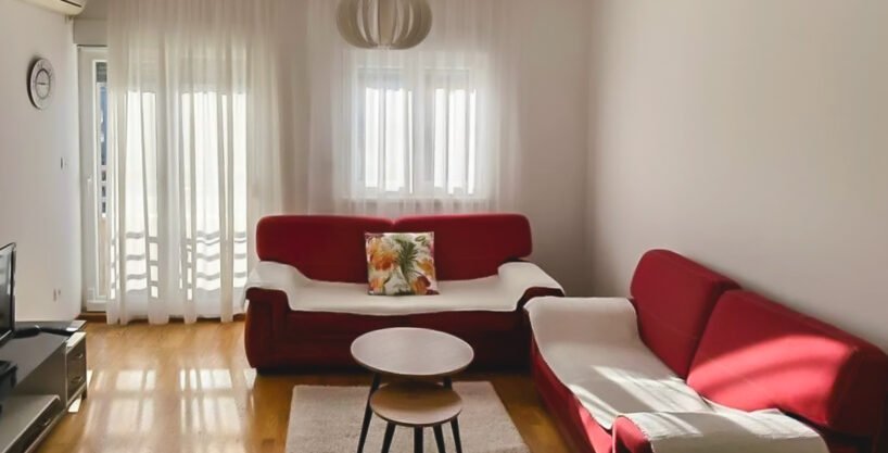 Izdaje se jednosoban stan u City Kvartu 51m2