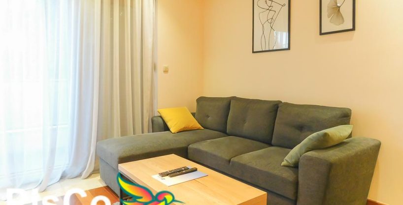 Izdaje se lux dvosoban stan u Centru Grada | Podgorica