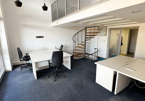 Office space for rent on George Washington Boulevard 140m2 2 Poslovni Dz.V 6 of 7