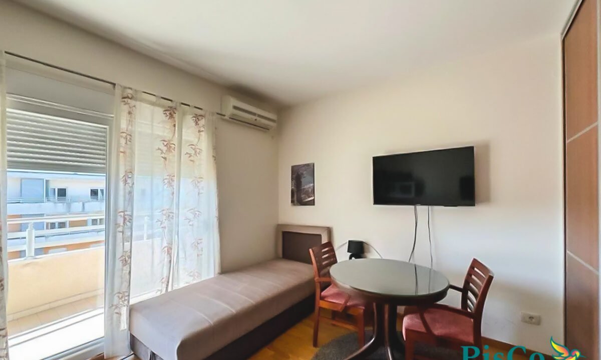 Garsonjera City kvart (6 of 8)