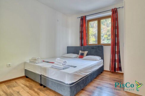 Kamena kuca (12 of 15)