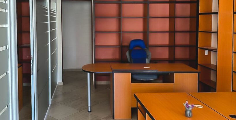 Izdaje se poslovni prostor u City kvartu 50m2