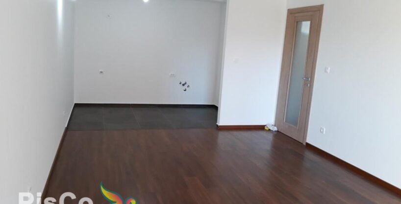 Izdaje se nenamješten dvosoban stan 68m2 u Master Kvartu