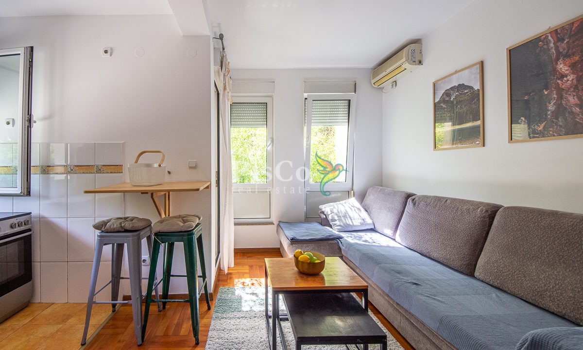 Izdavanje dvosoban stan City kvart, 60m2, Podgorica-