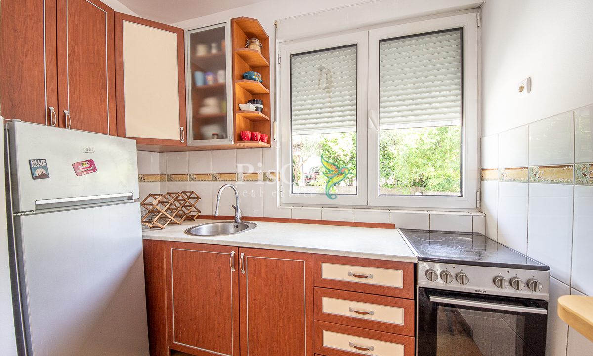 Izdavanje dvosoban stan City kvart, 60m2, Podgorica-1877