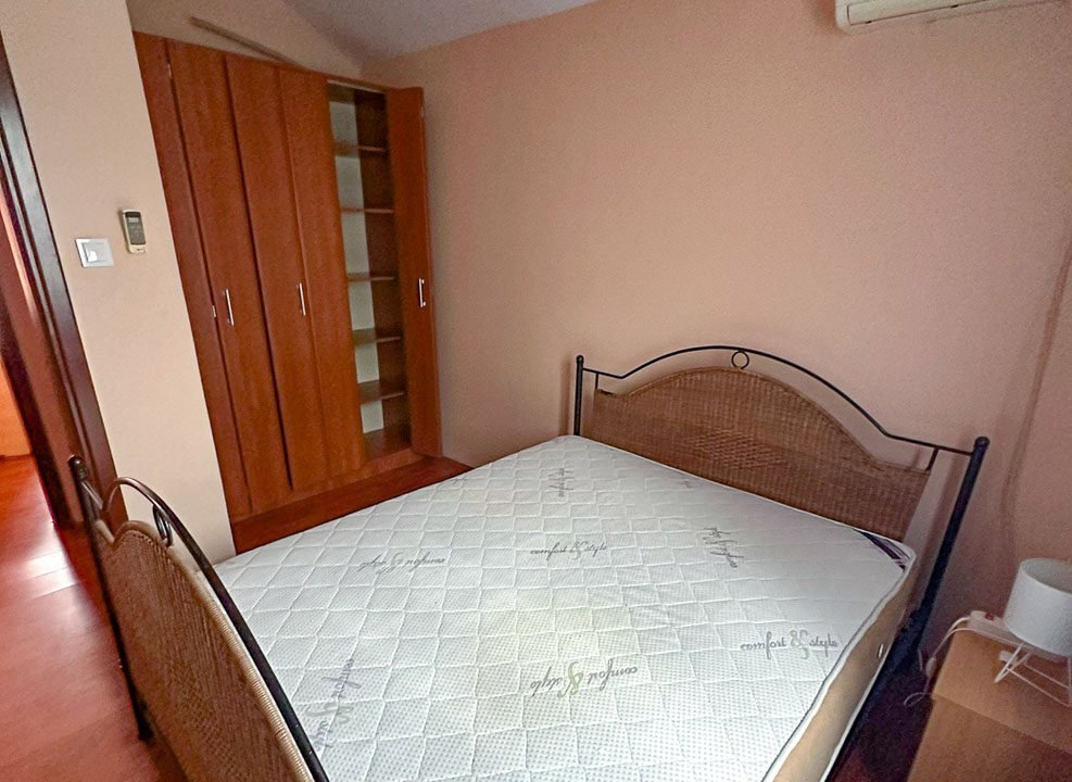 Izdavanje, kuća, 250m2, Donja Gorica, Podgorica (3 of 20)