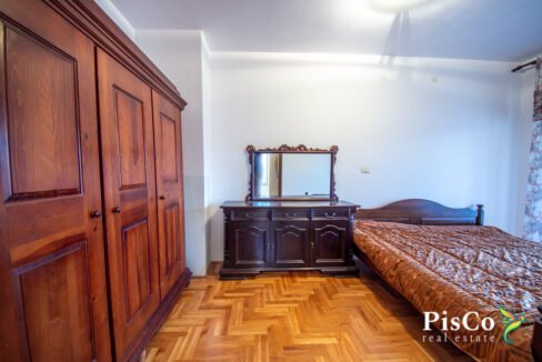 Četvorosoban nenamješten stan, 145 m2, Rudo Polje, Nikšić-0522