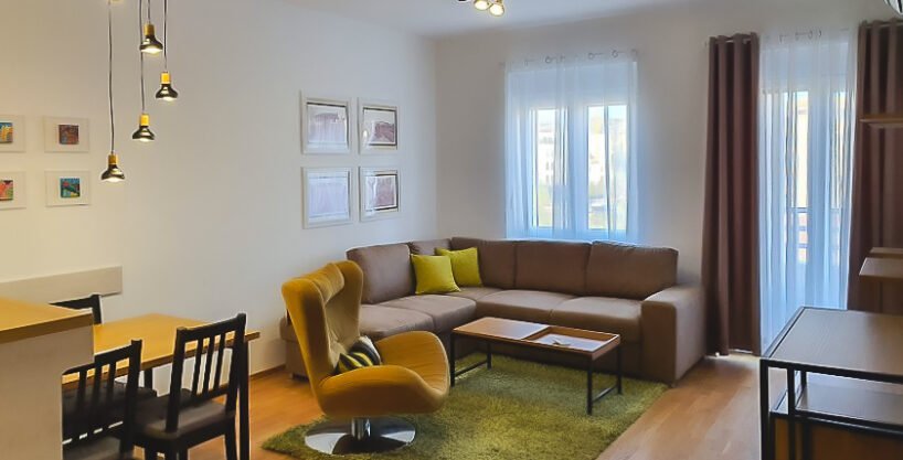 Izdaje se jednosoban stan u City kvartu 51m2 2 Izdaje se jednosoban stan u City kvartu 51m2