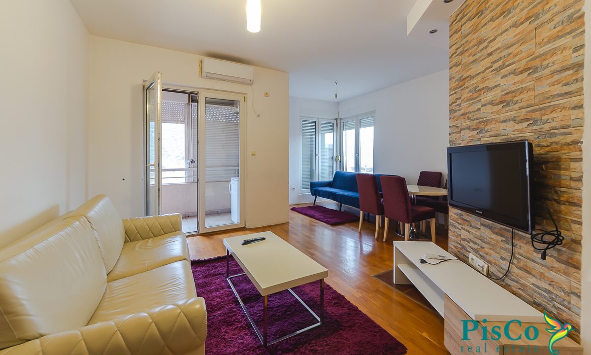 Jednosoban Tolosi (1 of 8)