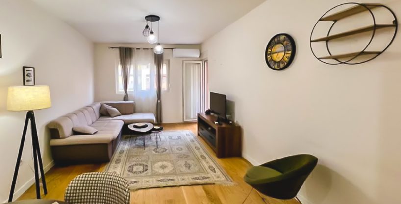 Izdaje se namješten stan u Central Pointu 50m2