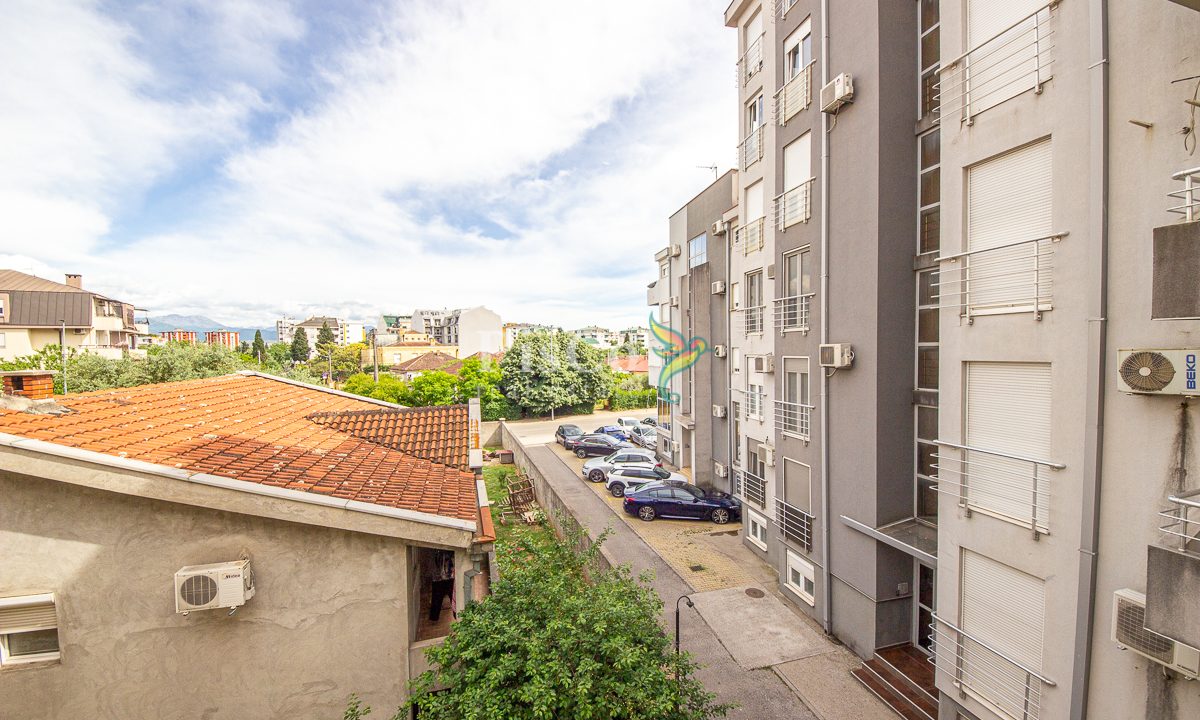 Prodaja, Trosoban stan 98 m2, Ljubović, Podgorica-1896