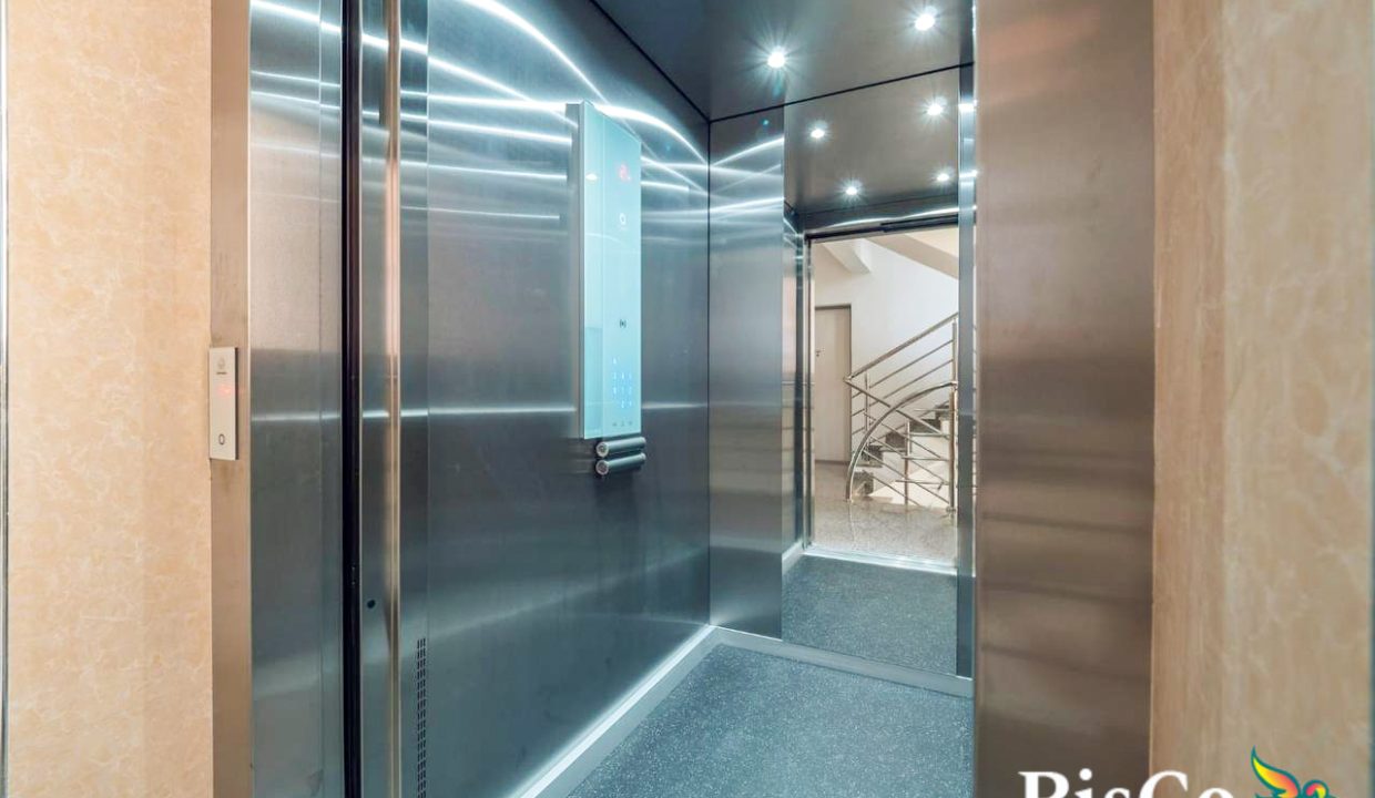 Jednosoban stan sa pogledom na more, Bečići, 51m2 (5 of 9)