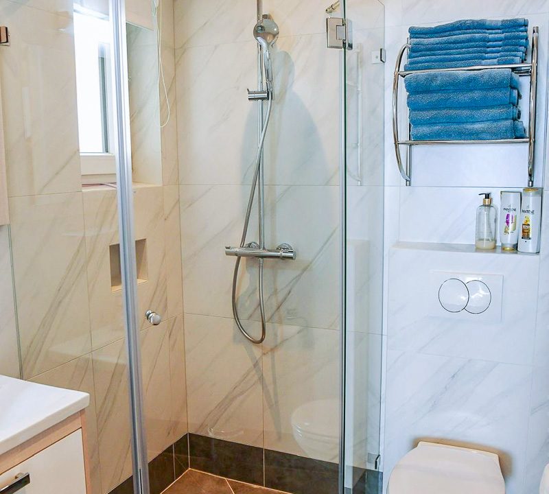 Luksuzan apartman sa pogledom na more, Bečići, 53m²-26-14