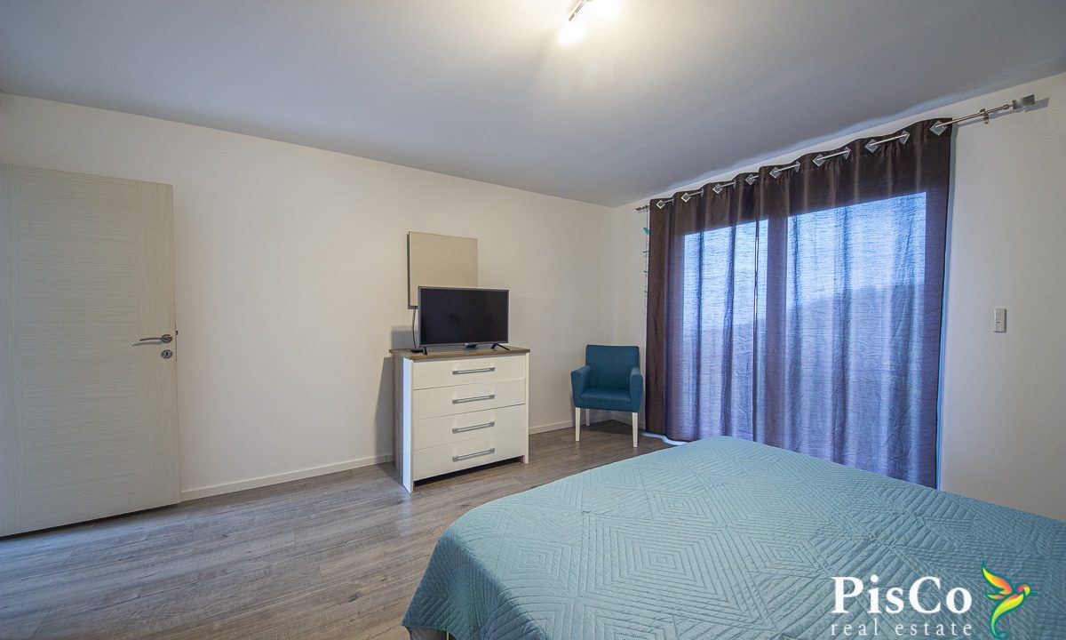 Luksuzna vila, 380m² sa terasama, plac 500m² – Krimovica-1427