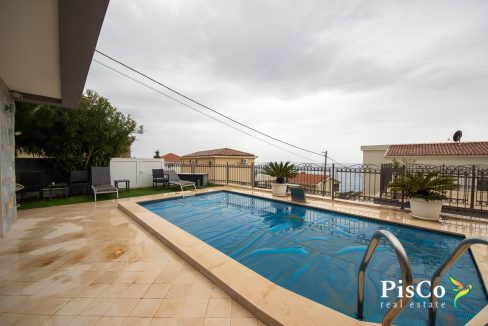 Luksuzna vila, 380m² sa terasama, plac 500m² – Krimovica-1432