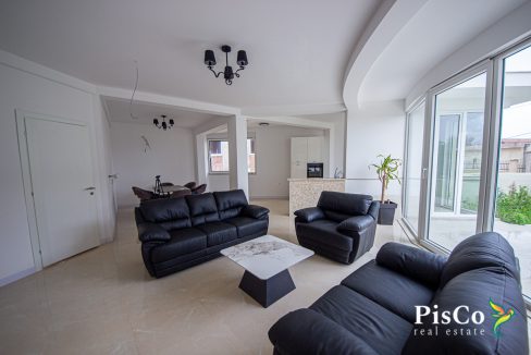 Luksuzna vila u Krimovici, 467m², Kotor-1377