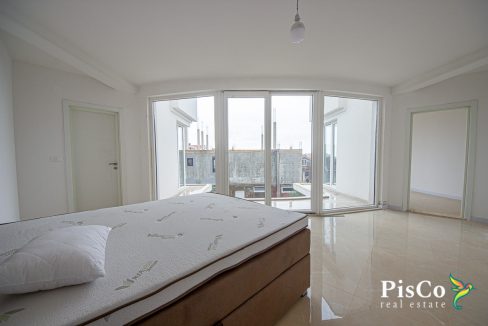 Luksuzna vila u Krimovici, 467m², Kotor-1390