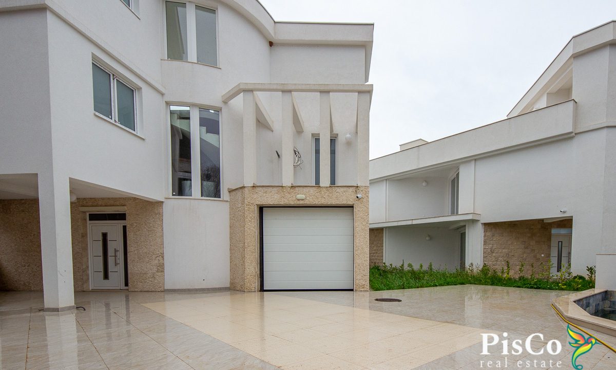 Luksuzna vila u Krimovici, 467m², Kotor-1400