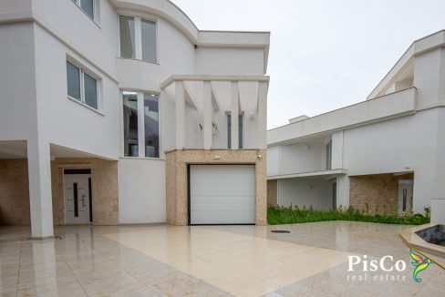 Luksuzna vila u Krimovici, 467m², Kotor-1400