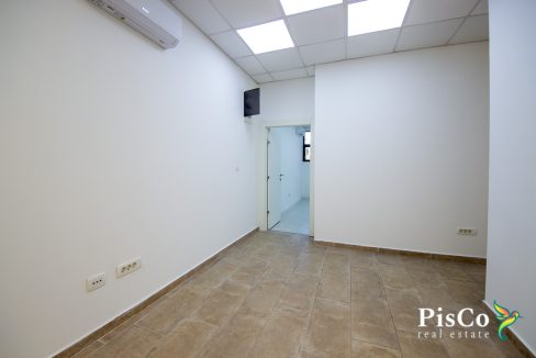 Poslovni prostor, blok 5, 294m2, Podgorica-1287