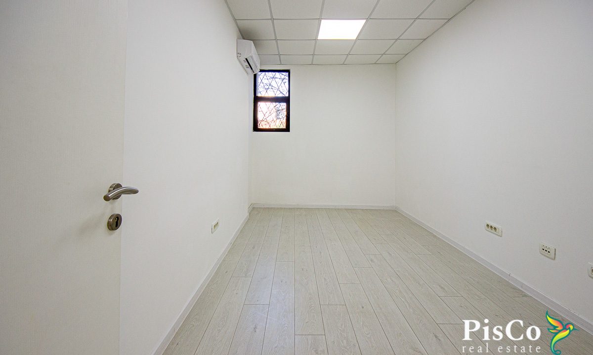 Poslovni prostor, blok 5, 294m2, Podgorica-1288