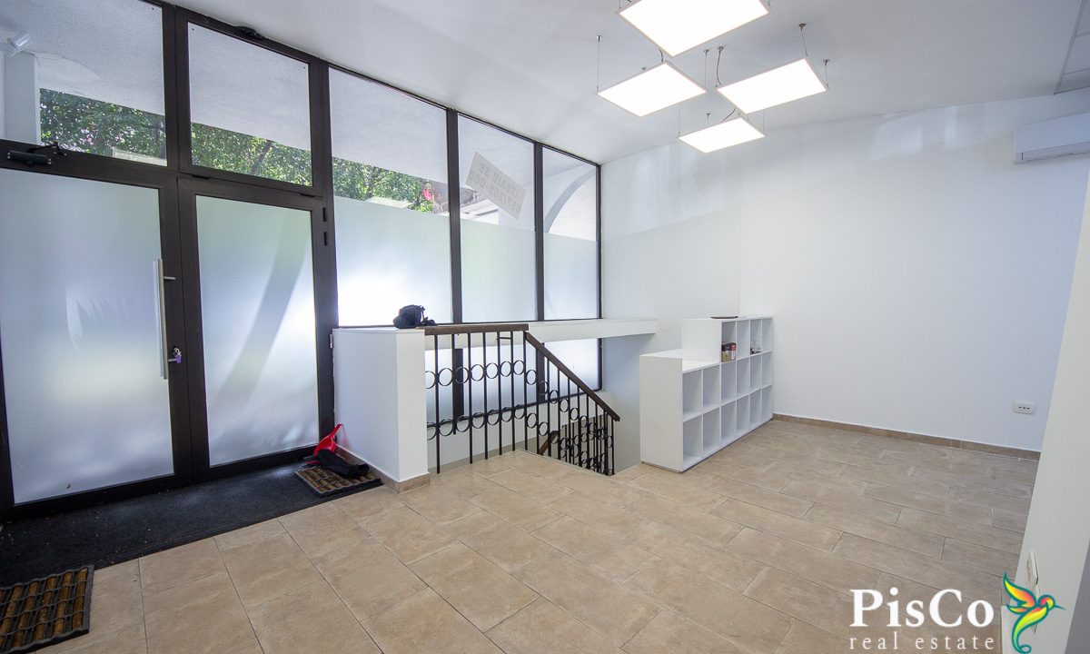 Poslovni prostor, blok 5, 294m2, Podgorica-1290