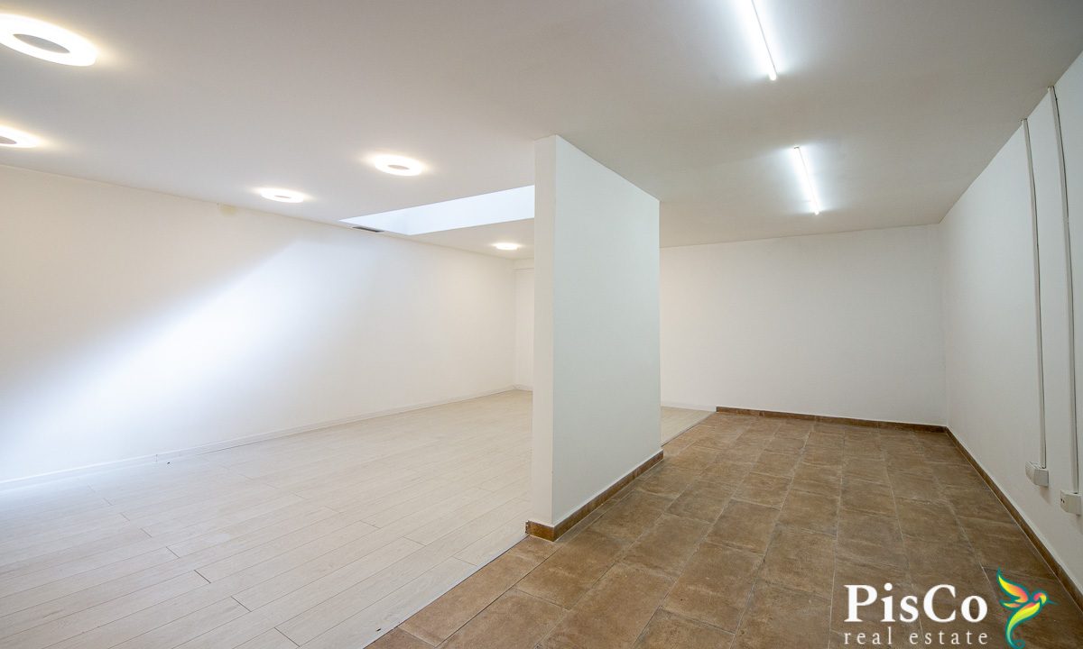 Poslovni prostor, blok 5, 294m2, Podgorica-1297