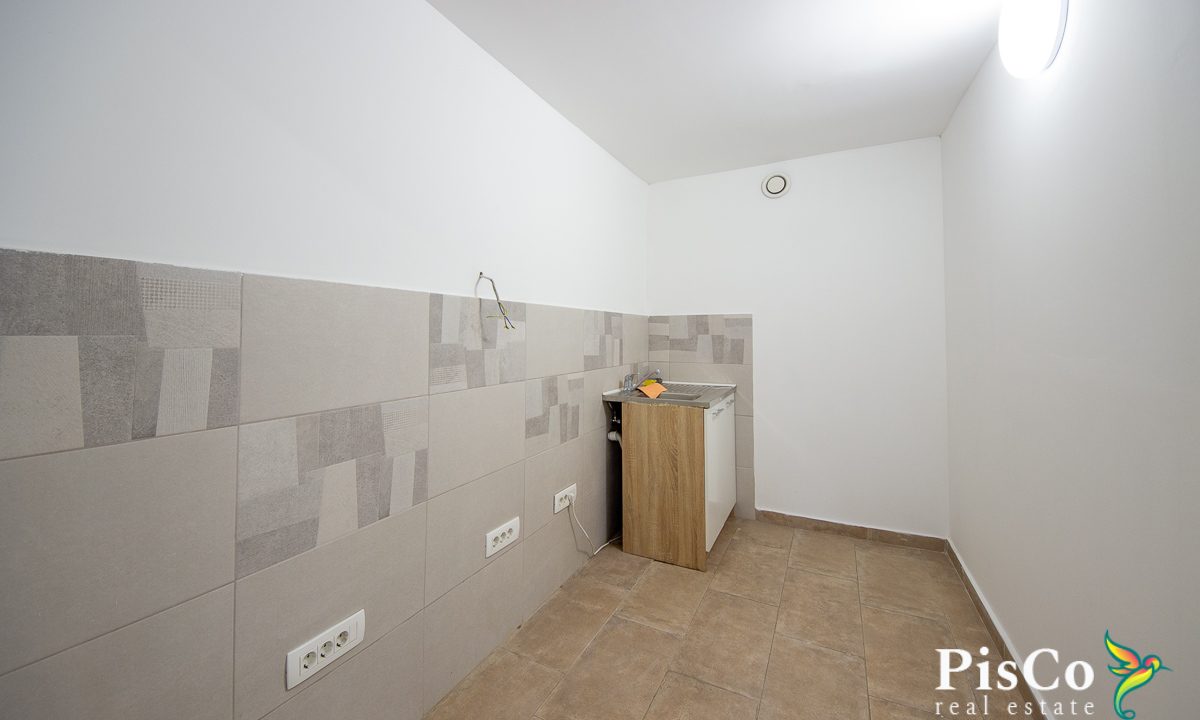 Poslovni prostor, blok 5, 294m2, Podgorica-1299