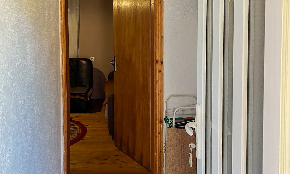 Prodaje se kuća 120m2 sa placem 2400m2, Nikšić, Župa Nikšićka (13 of 18)