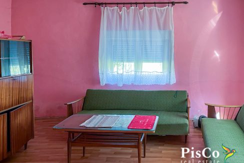 Prodaje se kuća 120m2 sa placem 2400m2, Nikšić, Župa Nikšićka (18 of 18)