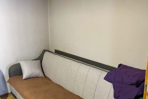 Prodaje se kuća 120m2 sa placem 2400m2, Nikšić, Župa Nikšićka (5 of 18)