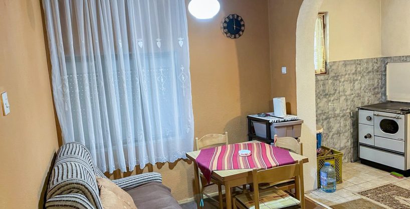 Prodaje se kuća 120m2 sa placem 2400m2, Nikšić, Župa Nikšićka