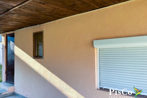 Prodaje se kuća 120m2 sa placem 2400m2, Nikšić, Župa Nikšićka (9 of 18)