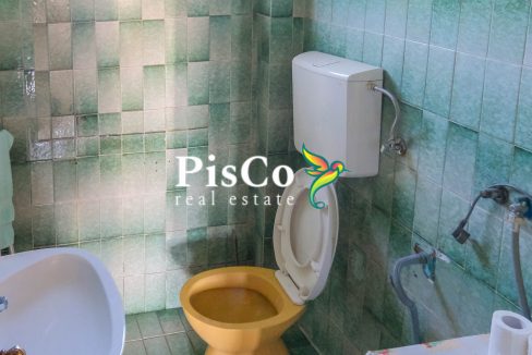 Spratna kuca 160m2, plac 800m2, Straševina (5 of 9)